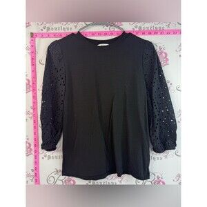 Reitmans shirt crochet style arms Black Eyelet Sleeve Top